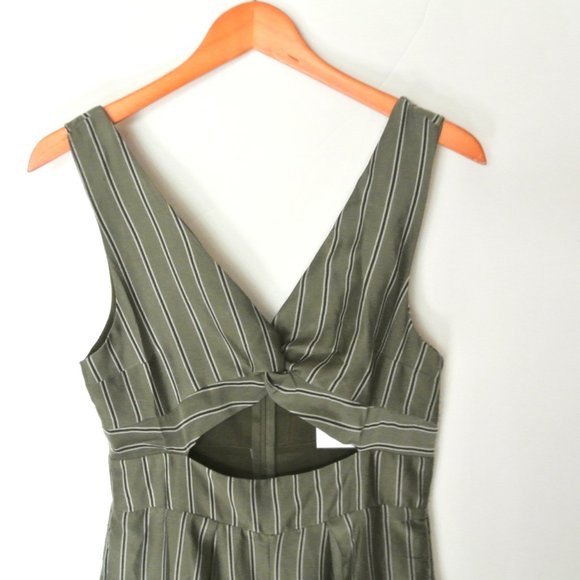 4SI3NNA Sonya Green Stripe Cutout Jumpsuit M - Picture 6 of 14